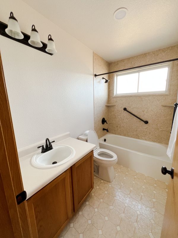 Top Bathroom Remodeling Companies in Lancaster, OH